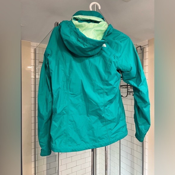 The North Face Blue Hyvent Jacket - Picture 2 of 9